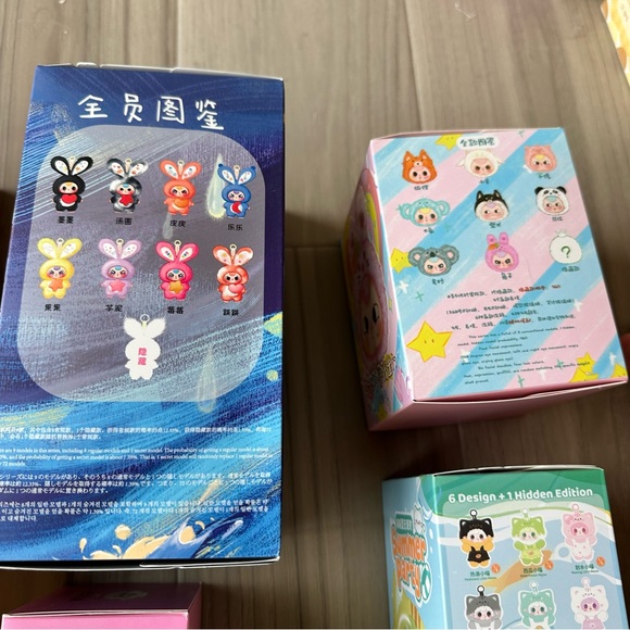 9 items Blind Box Bundle - Picture 5 of 6
